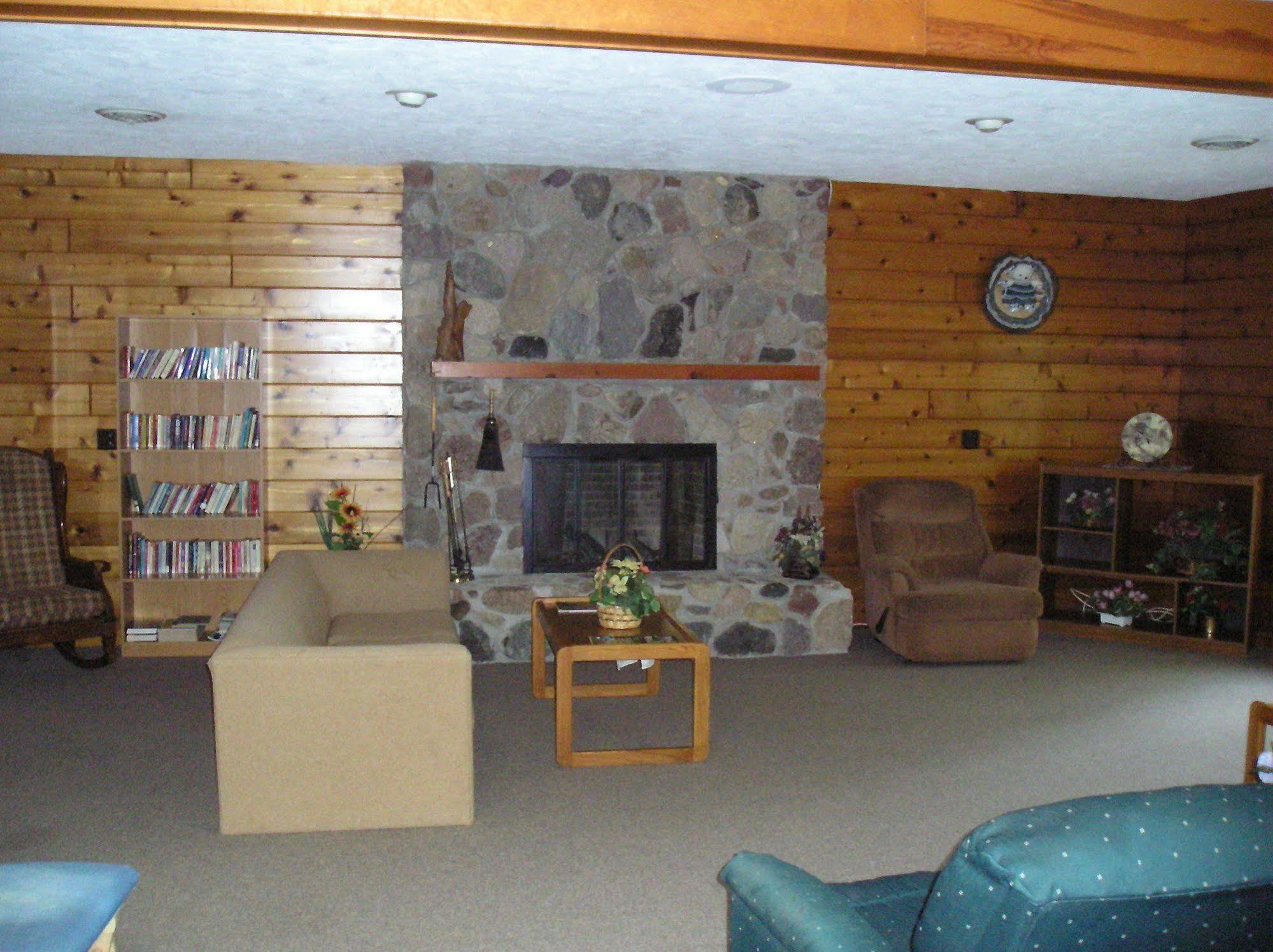Bear Cave Rv Campground Buchanan Eksteriør billede